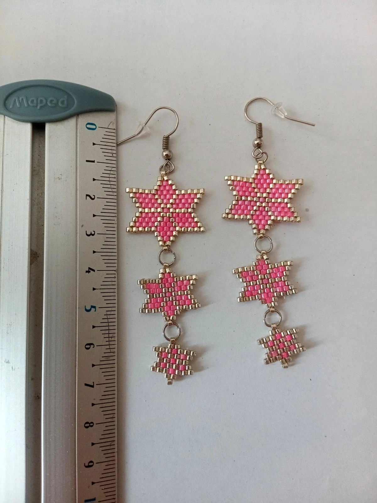 Roze en zilveren sterren oorbellen met Miyuki delica kralen – photo 4